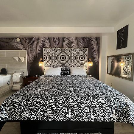 Orbits Inn Somerset Extérieur photo