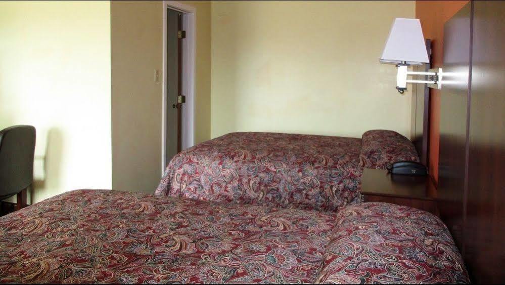 Orbits Inn Somerset Extérieur photo
