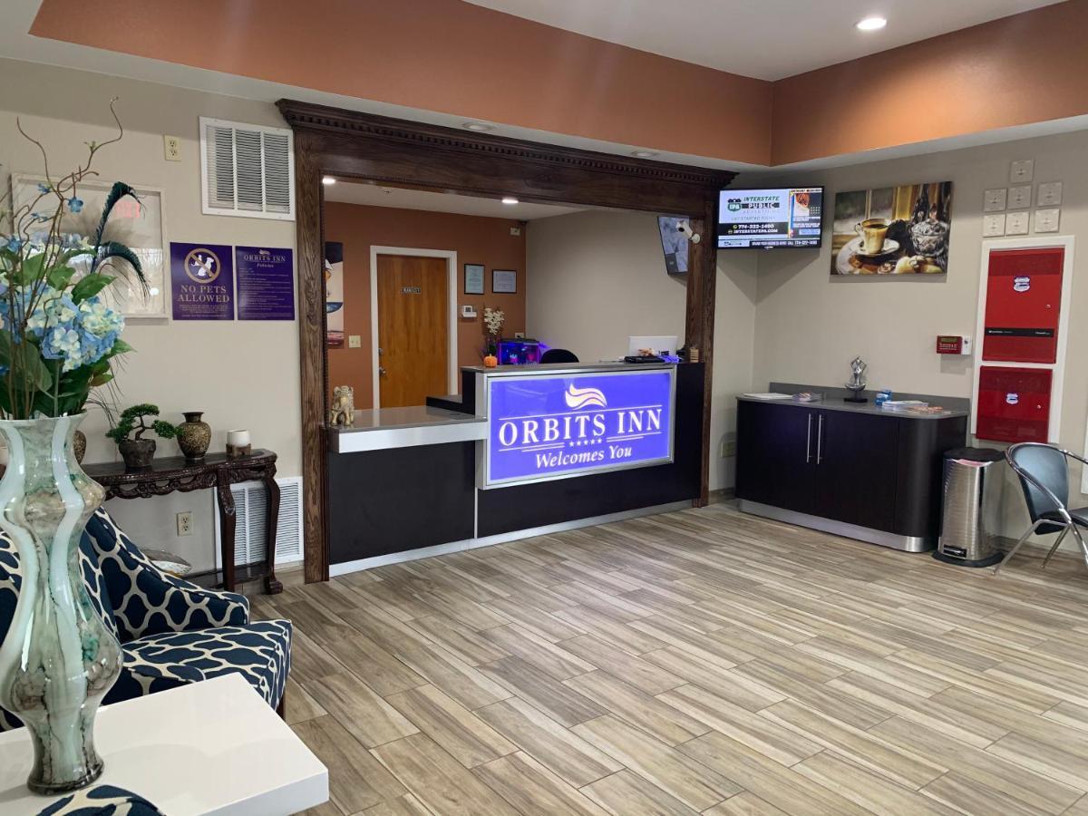 Orbits Inn Somerset Extérieur photo